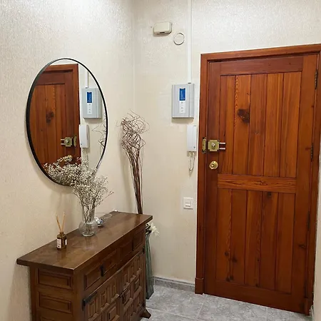 Apartment En 1ª Linea De Playa Silgar Con Ubicacion Perfecta Y Parking Privado
