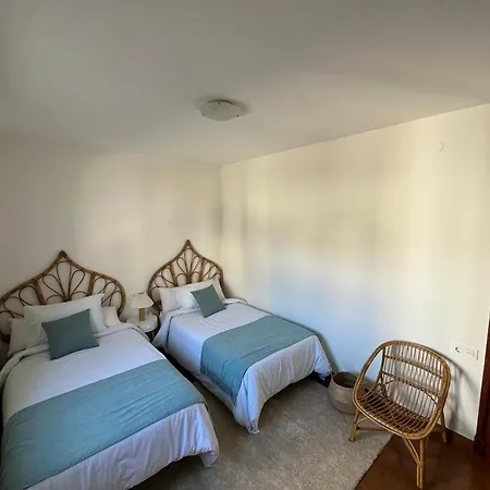 Apartmán En 1ª Linea De Playa Silgar Con Ubicacion Perfecta Y Parking Privado *