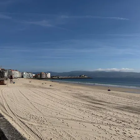 En 1ª Linea De Playa Silgar Con Vistas Al Mar Y Parking Privado Lejlighed