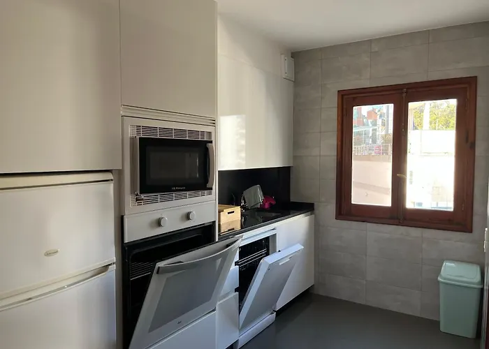 Lejlighed En 1ª Linea De Playa Silgar Con Vistas Al Mar Y Parking Privado *