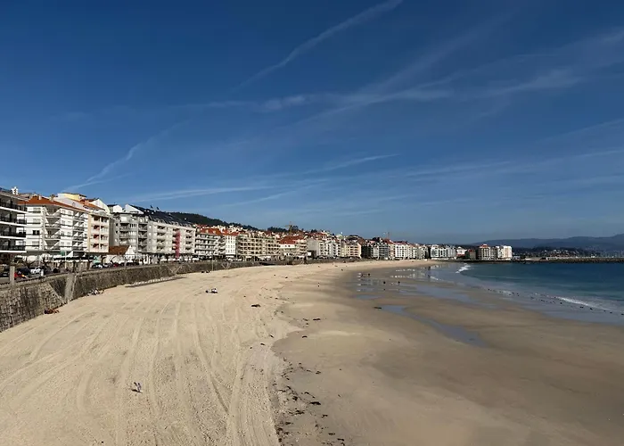 Appartement En 1ª Linea De Playa Silgar Con Vistas Al Mar Y Parking Privado *